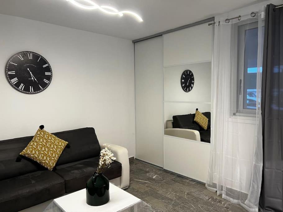 Chez Julien & Ornella Apartment Saint-Laurent-du-Var Exterior photo